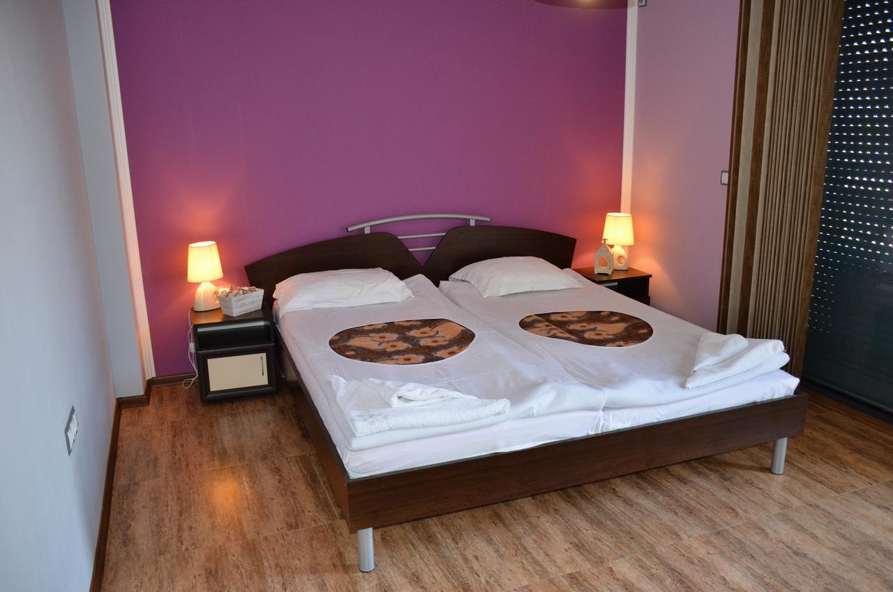 Ivanovi Apartments Burgas Zewnętrze zdjęcie